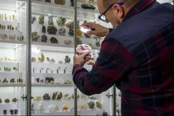 第一批玄学在全世界薅羊毛？开元棋牌靠着情绪价值出海(图4)